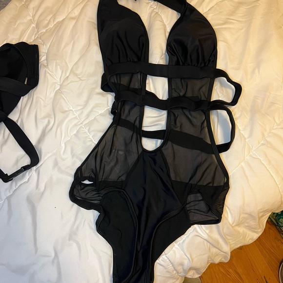 2 styles of a Monokini swimsuit. Never worn complex swimsuits. Price is for both - Picture 6 of 6